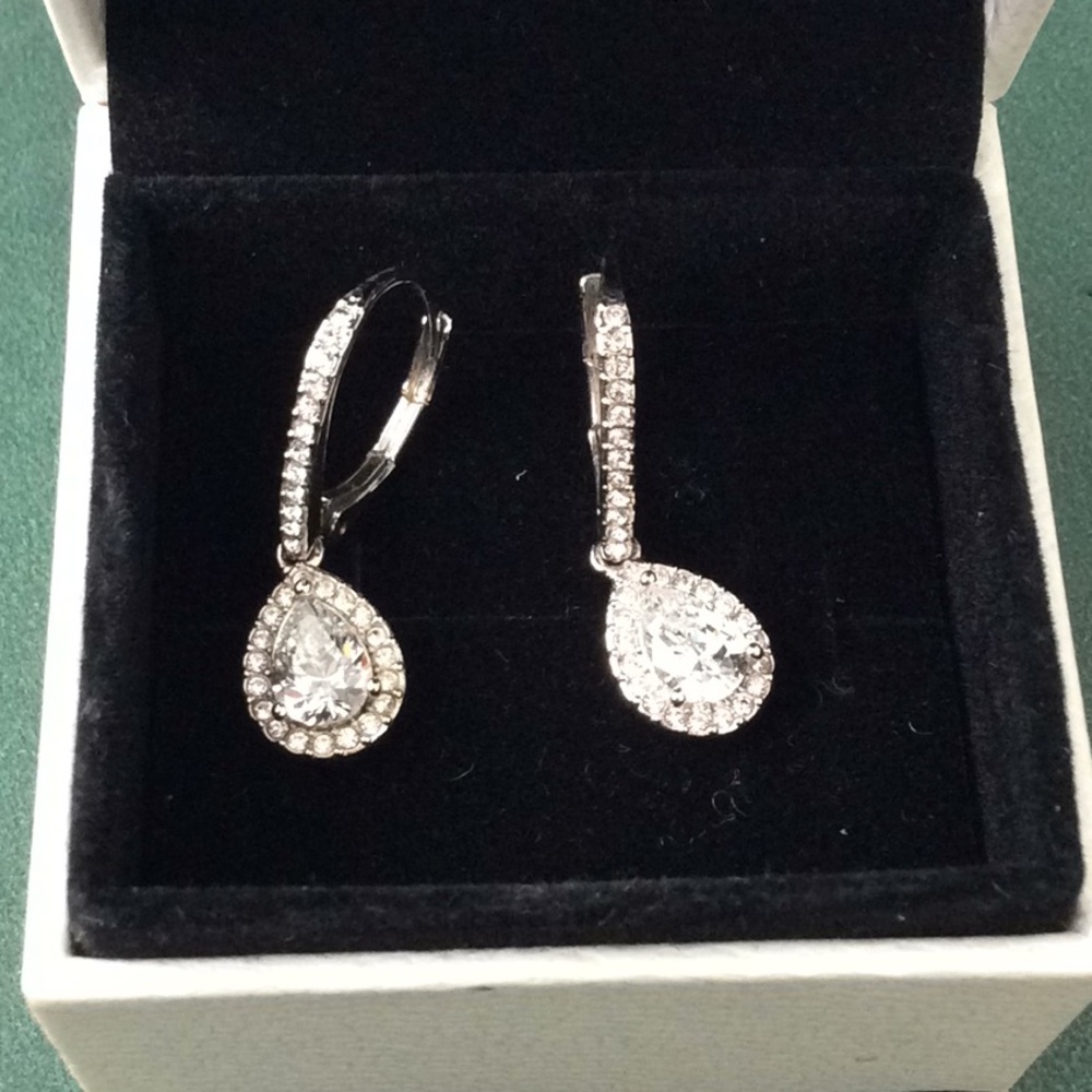 Beautiful rhinestone earrings
